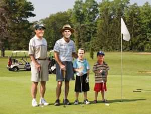 tom brady golfing