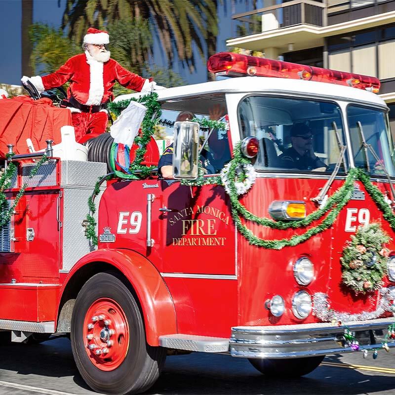 Christmas Parade, Tree Lighting & Festival