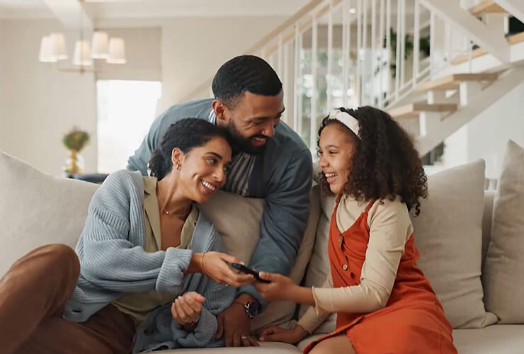 WTW family runs to watch TV